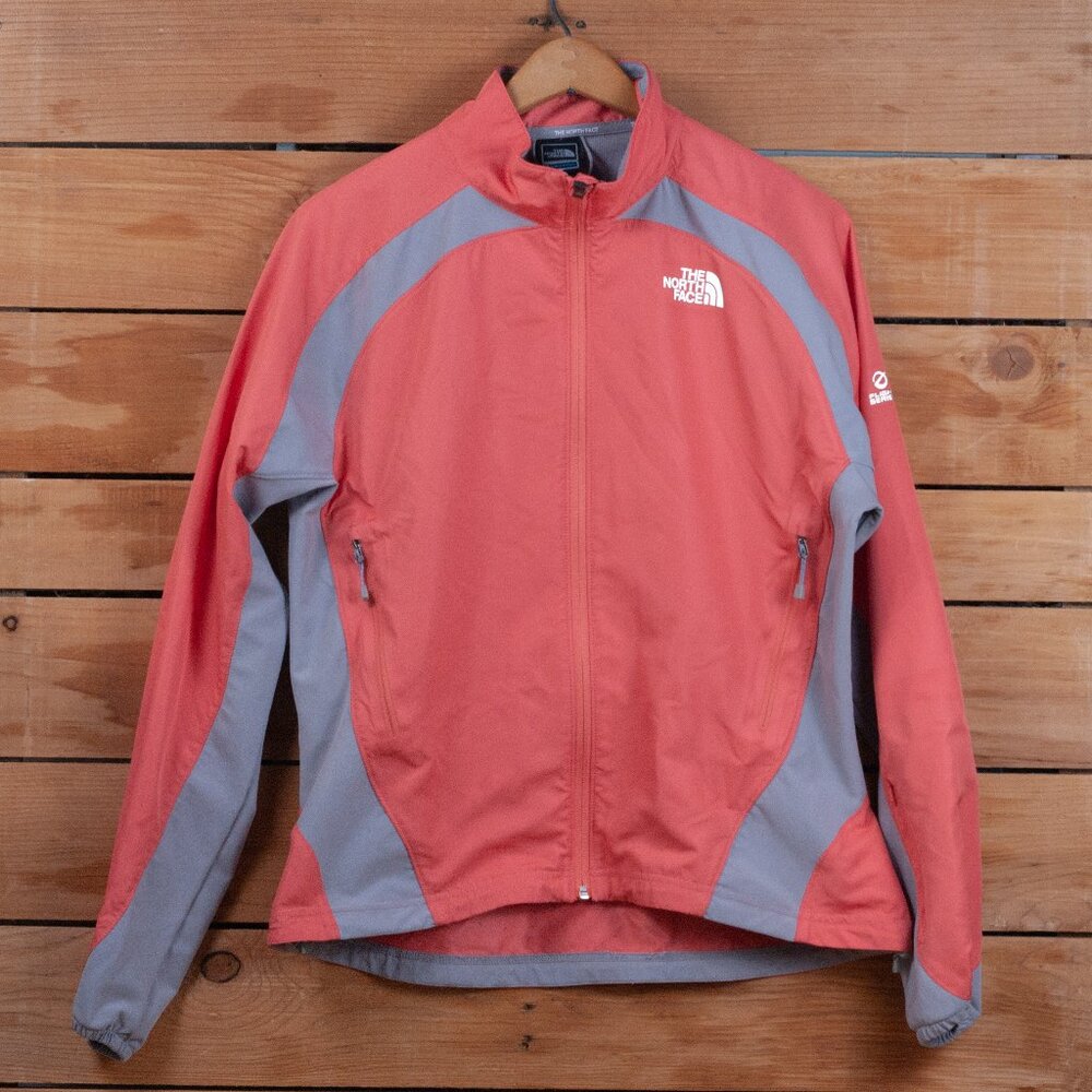 The North Face Flight Series Windbreaker in Pink & Gray - Women's Large